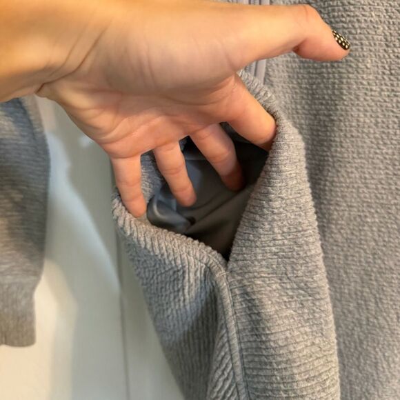 Lululemon on repeat jacket heather grey women’s 8 - Picture 6 of 9
